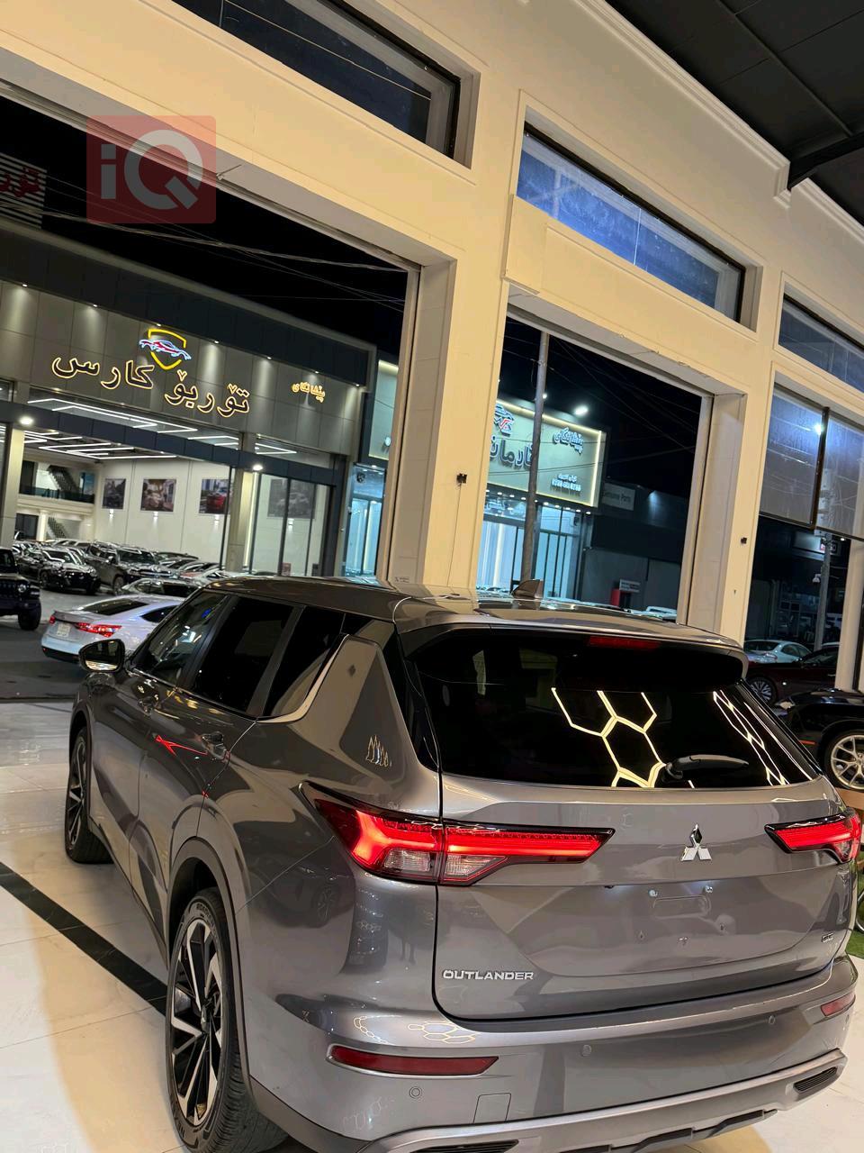 ميتسوبيشي اوتلاندر